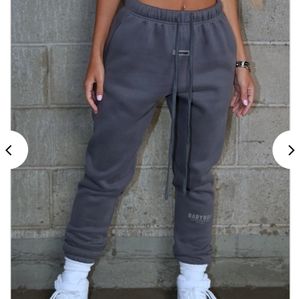 Babyboo sweatpants (never worn)